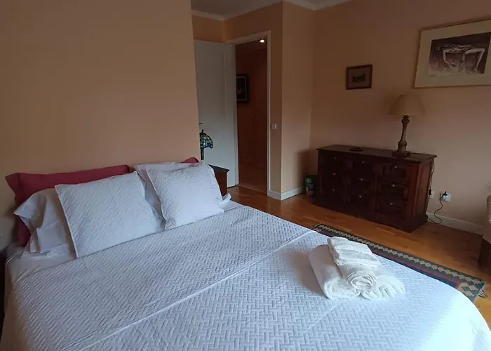 Elegancia Y Comodidad En Avenidas Novas 140 M2 De Dos 2 Cuartos Bano , 4 Personas , Parking Opcional Apartament *