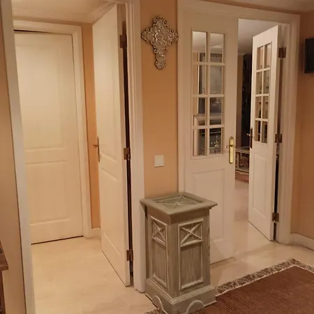 Elegancia Y Comodidad En Avenidas Novas 140 M2 De Dos 2 Cuartos Bano , 4 Personas , Parking Opcional Lisboa